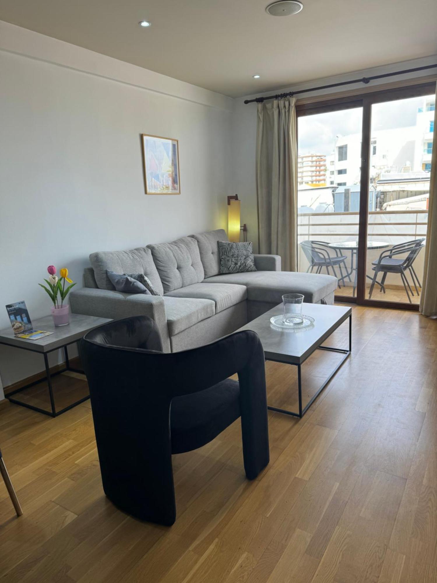Ithaki Phinikoudes Apartment No. 105 Larnaca Luaran gambar