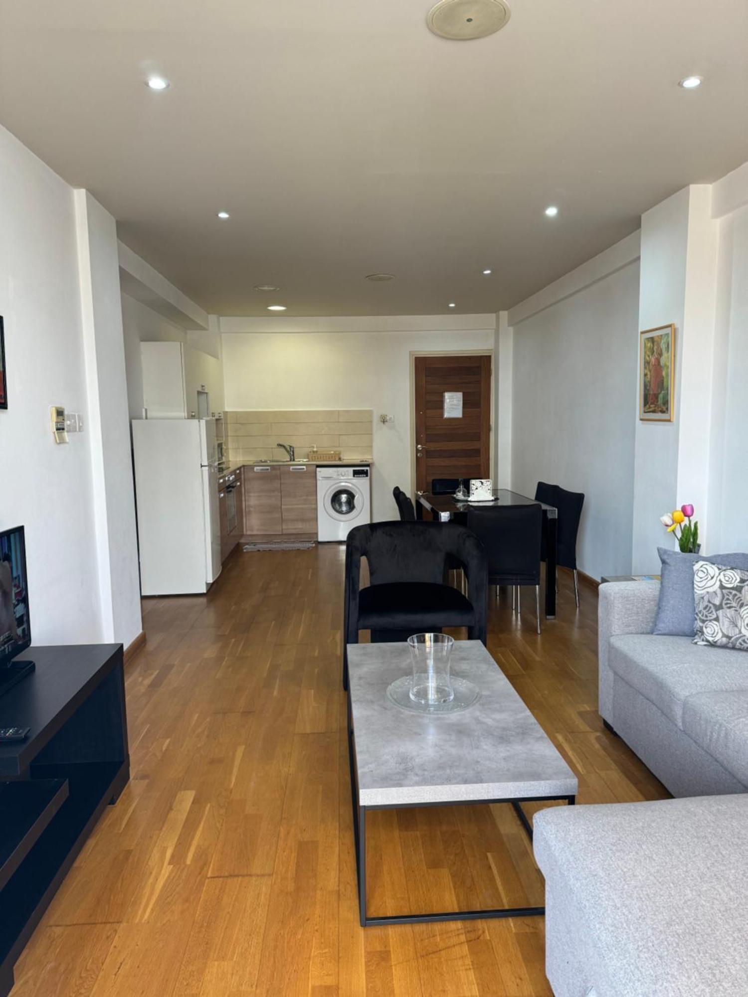 Ithaki Phinikoudes Apartment No. 105 Larnaca Luaran gambar