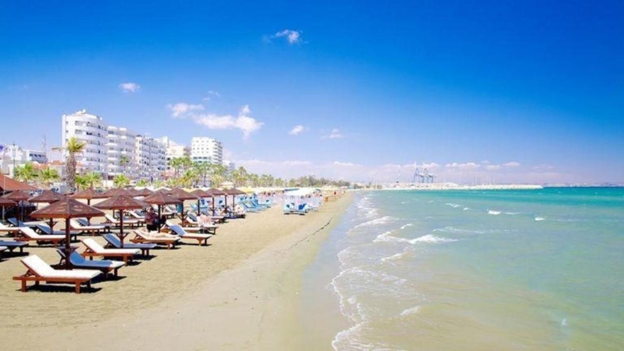 Ithaki Phinikoudes Apartment No. 105 Larnaca Luaran gambar